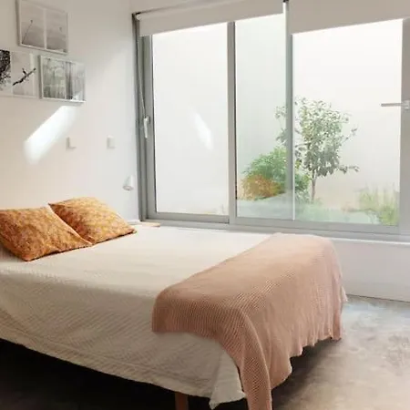 Design Apartment Near City Center, Cool Popular Neighborhood Seville Exterior photo